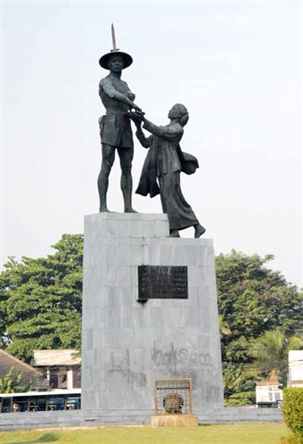 B379F4D0929FDABD687F1343F28A1