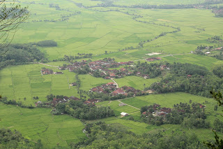 Ciletuh ratusan kilometer yang basah 3