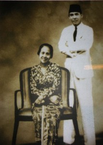 Sukarno dan Inggit Garnasih.